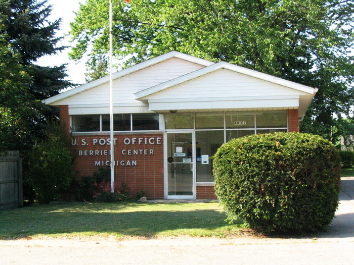 Berrien Center - 2004 Photo Of Post Office When It Was Open To The Public (newer photo)
